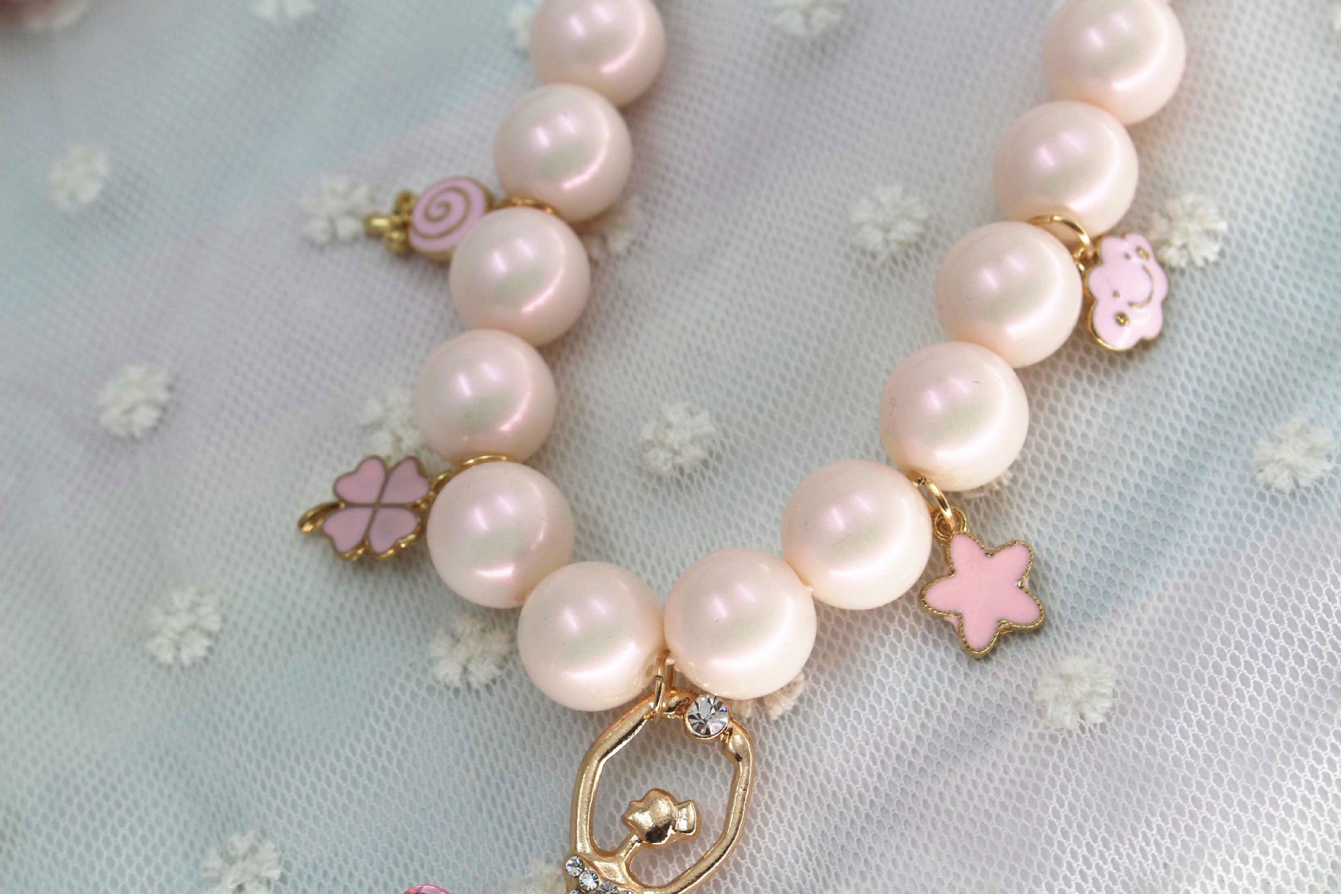 Korean Pearl Necklace
